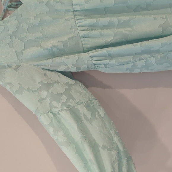 Lane Bryant Top Flowy Mint Green size 18/20 - Picture 4 of 7